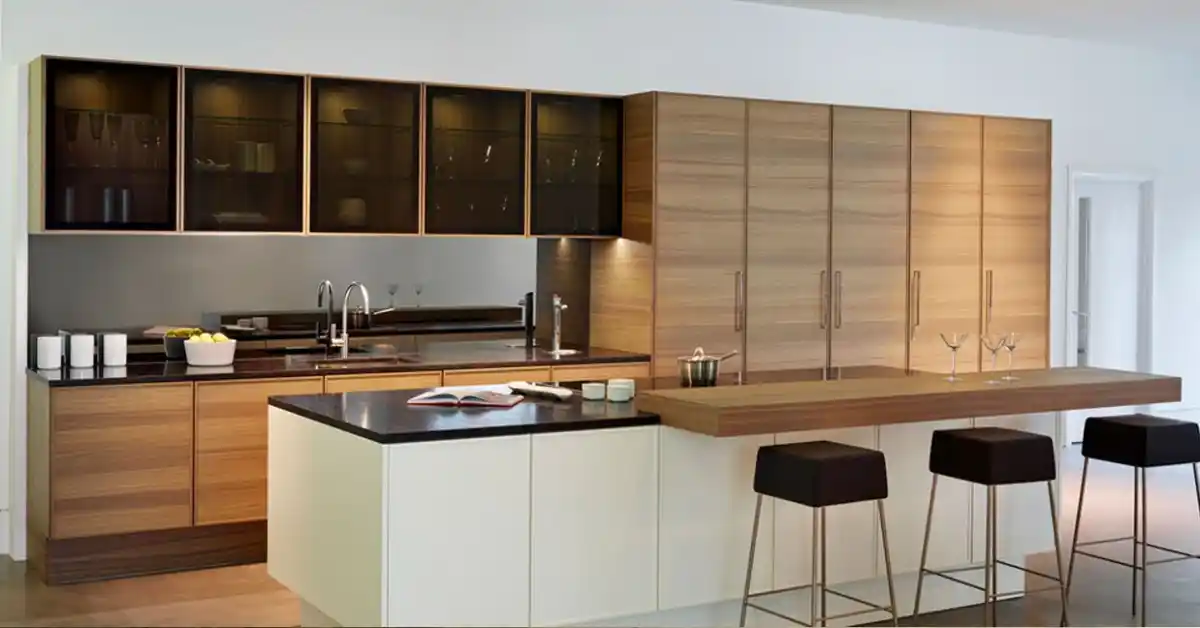 Minimalist open-concept kitchen with island – kitchen remodeling 2025